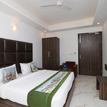 โอโย 10274 โฮเต็ล อมรา Hotel นิวเดลี ภายนอก รูปภาพ