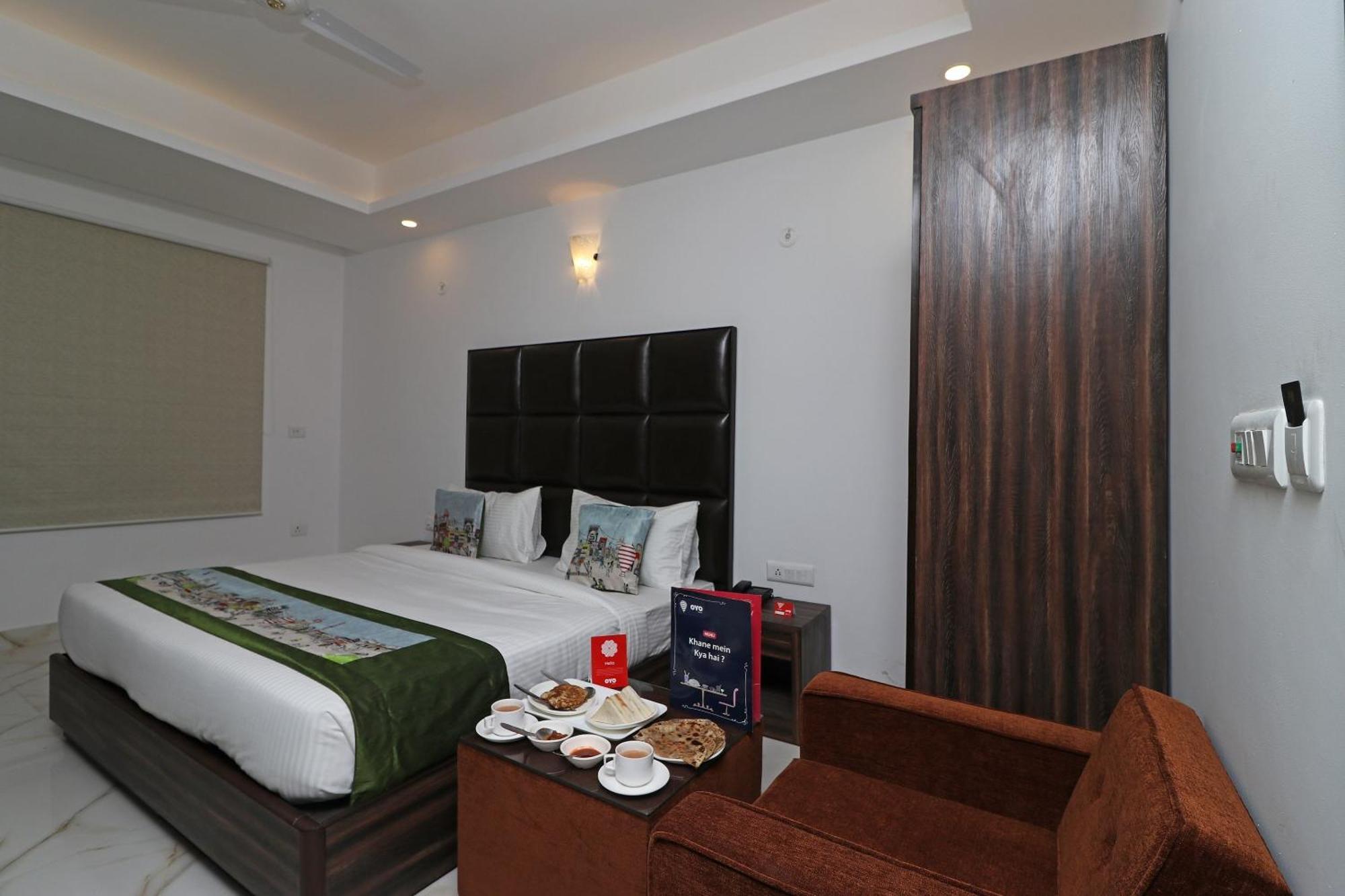โอโย 10274 โฮเต็ล อมรา Hotel นิวเดลี ภายนอก รูปภาพ