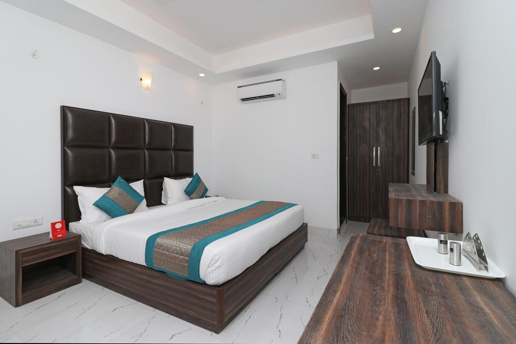 โอโย 10274 โฮเต็ล อมรา Hotel นิวเดลี ภายนอก รูปภาพ