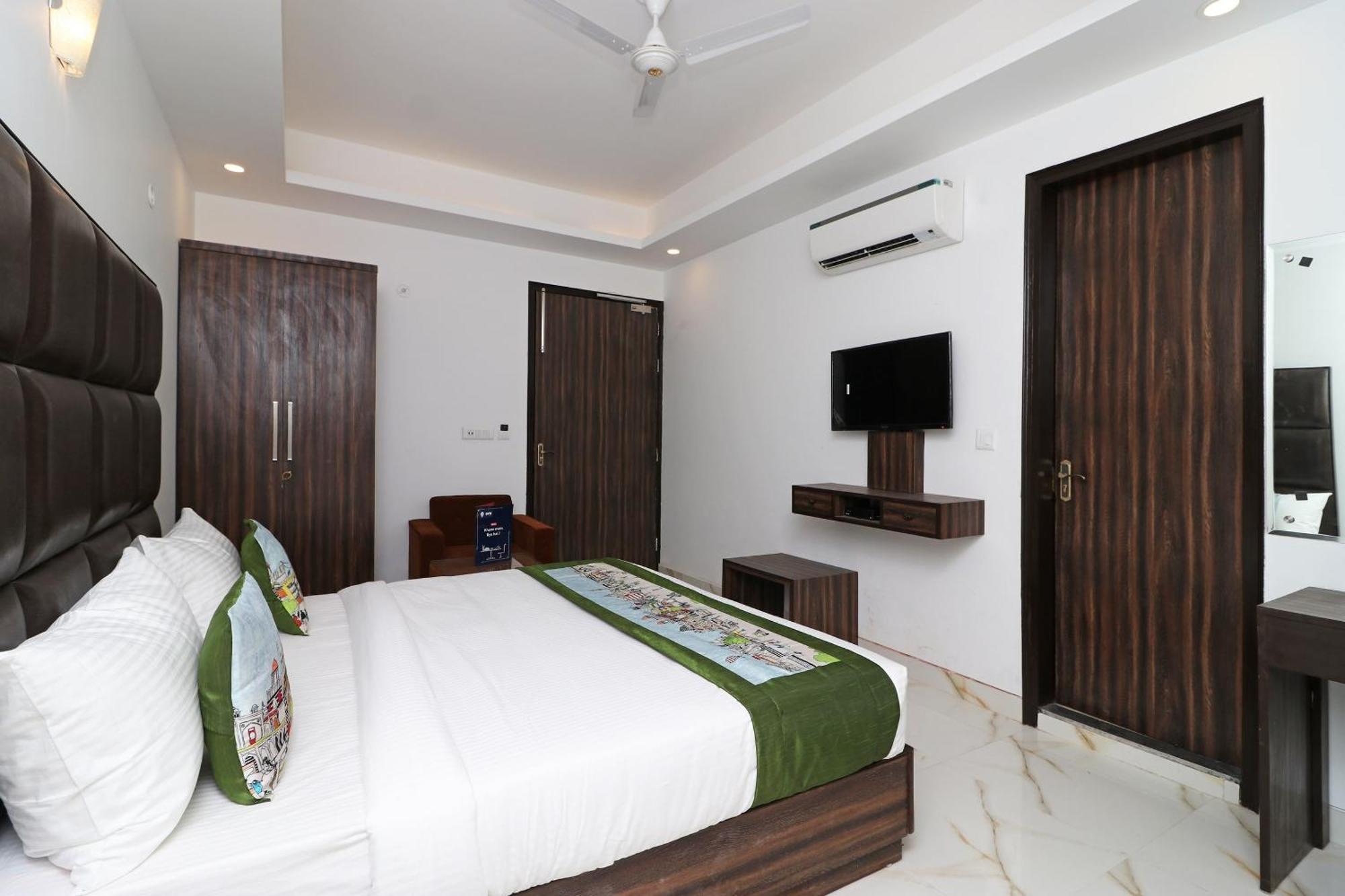 โอโย 10274 โฮเต็ล อมรา Hotel นิวเดลี ภายนอก รูปภาพ